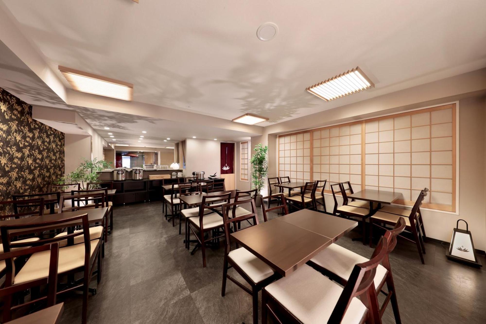 丸太町水晶酒店